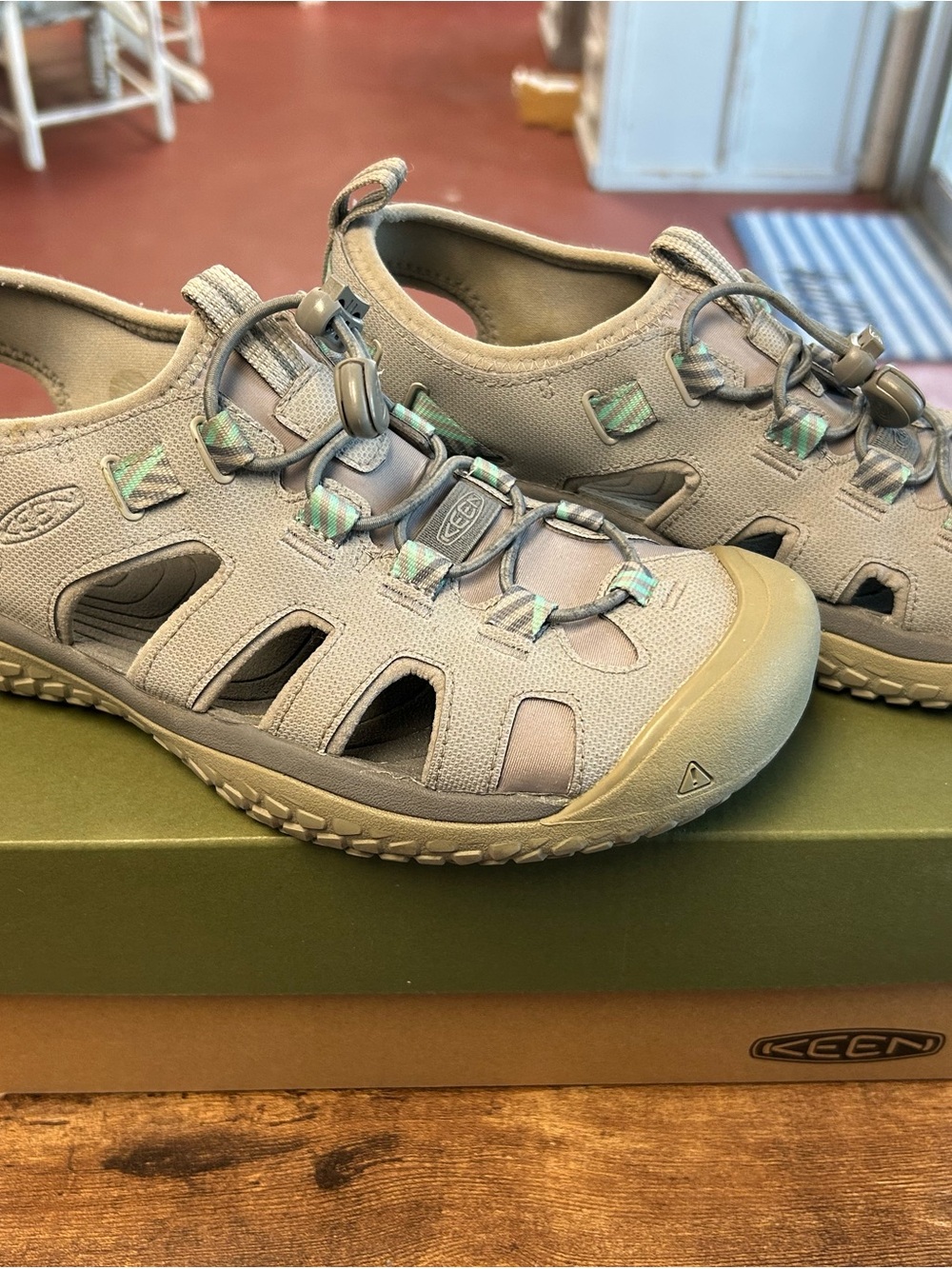Keen Women's Light Gray and Teal Sport Sandals
